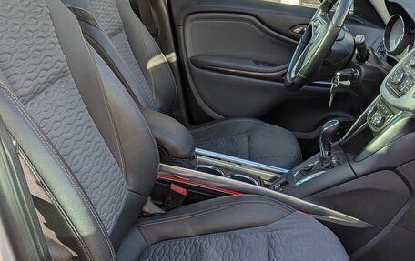 Opel Zafira C рестайлинг, 2014 год, 1 230 000 рублей, 16 фотография