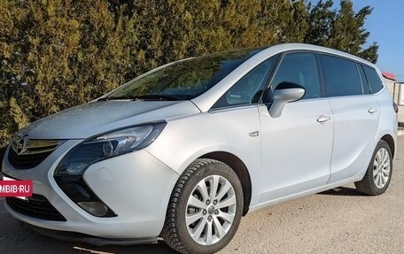 Opel Zafira C рестайлинг, 2014 год, 1 230 000 рублей, 10 фотография