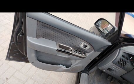 KIA Carens I (RS), 2005 год, 300 000 рублей, 10 фотография