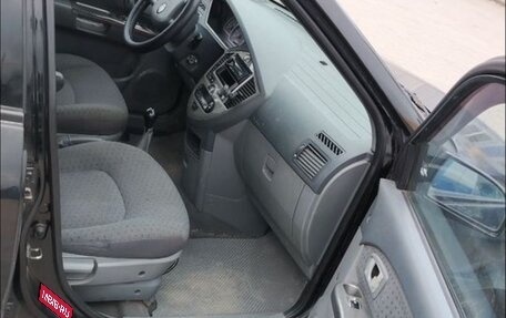 KIA Carens I (RS), 2005 год, 300 000 рублей, 9 фотография