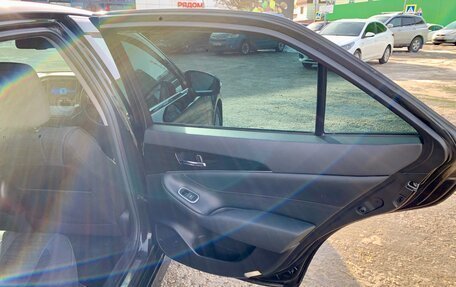 Toyota Crown, 2015 год, 2 390 000 рублей, 14 фотография