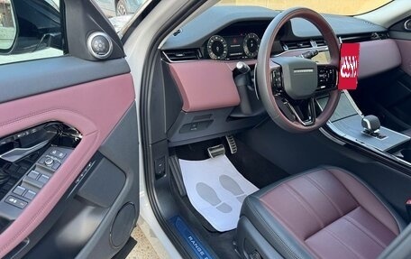 Land Rover Range Rover Evoque II, 2025 год, 6 480 000 рублей, 12 фотография