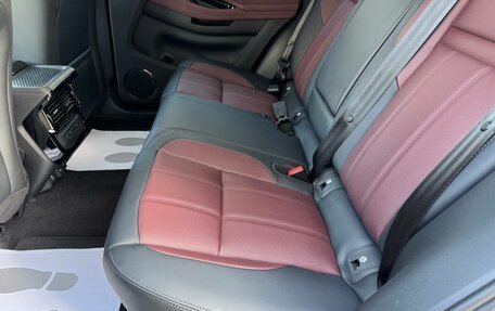 Land Rover Range Rover Evoque II, 2025 год, 6 480 000 рублей, 38 фотография