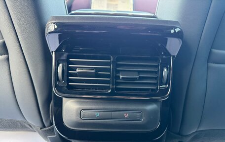 Land Rover Range Rover Evoque II, 2025 год, 6 480 000 рублей, 40 фотография