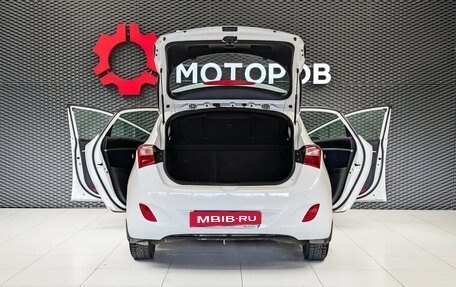 Hyundai i30 II рестайлинг, 2013 год, 1 100 000 рублей, 8 фотография
