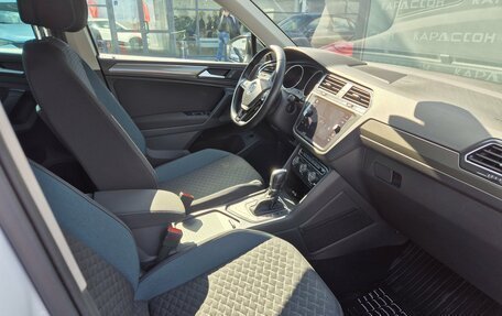 Volkswagen Tiguan II, 2019 год, 2 350 000 рублей, 7 фотография