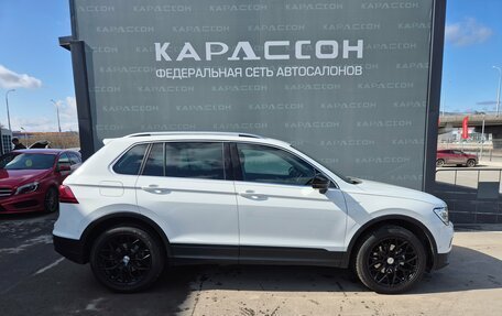 Volkswagen Tiguan II, 2019 год, 2 350 000 рублей, 4 фотография