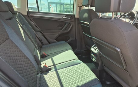 Volkswagen Tiguan II, 2019 год, 2 350 000 рублей, 8 фотография