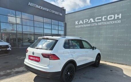 Volkswagen Tiguan II, 2019 год, 2 350 000 рублей, 2 фотография
