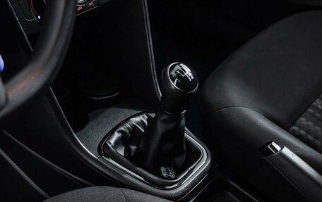 Volkswagen Polo VI (EU Market), 2018 год, 1 300 000 рублей, 23 фотография