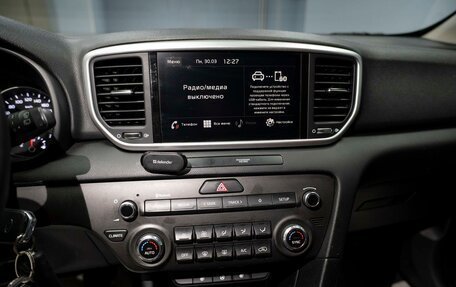 KIA Sportage IV рестайлинг, 2020 год, 1 999 000 рублей, 8 фотография