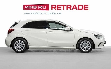 Mercedes-Benz A-Класс, 2016 год, 1 499 000 рублей, 5 фотография