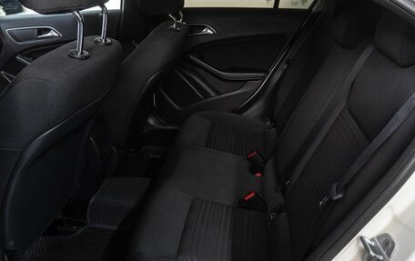 Mercedes-Benz A-Класс, 2016 год, 1 499 000 рублей, 16 фотография