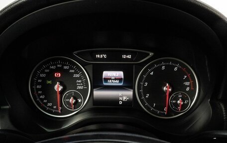 Mercedes-Benz A-Класс, 2016 год, 1 499 000 рублей, 27 фотография