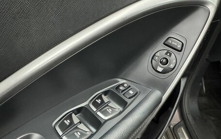 Hyundai Santa Fe III рестайлинг, 2015 год, 2 049 000 рублей, 23 фотография