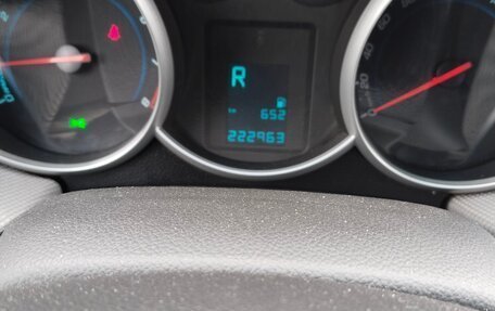 Chevrolet Cruze II, 2011 год, 650 000 рублей, 11 фотография