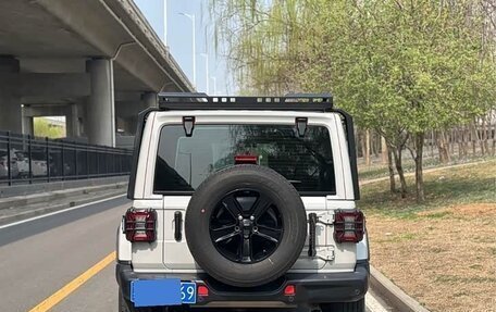 Jeep Wrangler, 2024 год, 5 000 000 рублей, 13 фотография