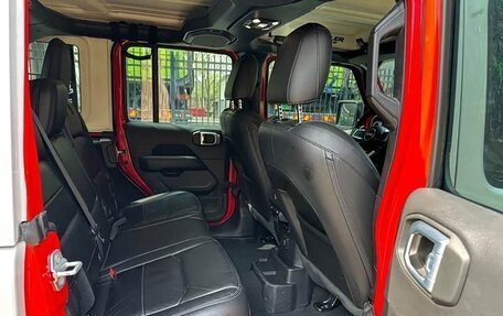 Jeep Wrangler, 2024 год, 5 000 000 рублей, 23 фотография