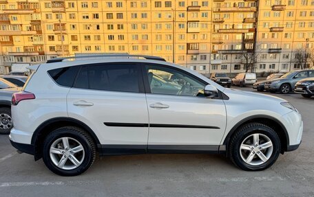 Toyota RAV4, 2016 год, 2 950 000 рублей, 8 фотография