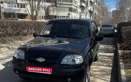 Chevrolet Niva I рестайлинг, 2009 год, 410 000 рублей, 4 фотография