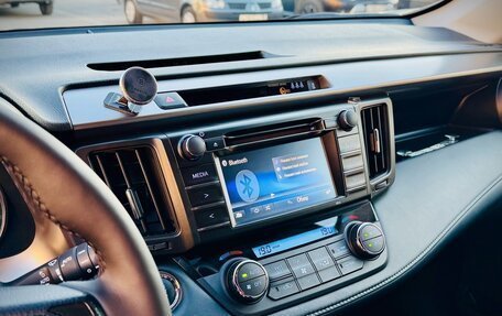 Toyota RAV4, 2016 год, 2 950 000 рублей, 14 фотография