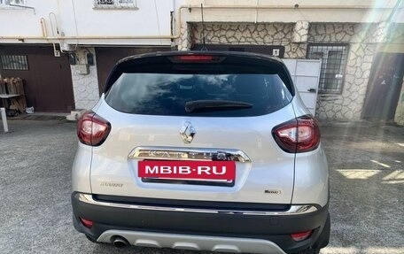 Renault Kaptur I рестайлинг, 2018 год, 1 600 000 рублей, 3 фотография