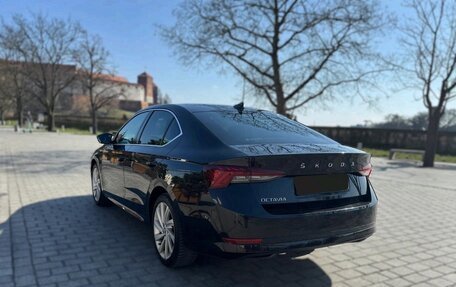 Skoda Octavia IV, 2020 год, 2 500 000 рублей, 6 фотография