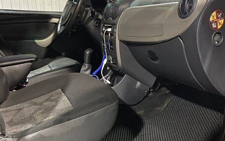 Dacia Sandero I, 2009 год, 400 000 рублей, 12 фотография