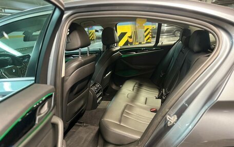 BMW 5 серия, 2018 год, 2 750 000 рублей, 13 фотография