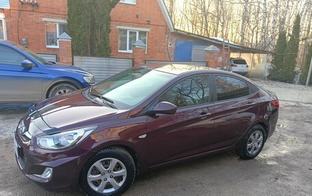 Hyundai Solaris II рестайлинг, 2012 год, 710 000 рублей, 4 фотография