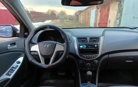 Hyundai Solaris II рестайлинг, 2012 год, 710 000 рублей, 16 фотография