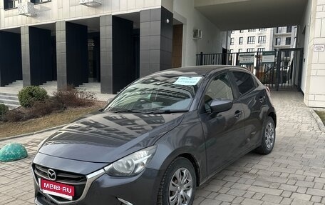 Mazda Demio IV, 2016 год, 950 000 рублей, 1 фотография