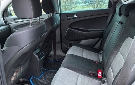 Hyundai Tucson III, 2018 год, 1 875 000 рублей, 8 фотография