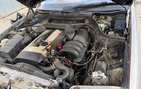 Mercedes-Benz E-Класс, 1994 год, 600 000 рублей, 5 фотография