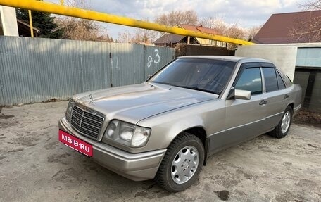 Mercedes-Benz E-Класс, 1994 год, 600 000 рублей, 23 фотография