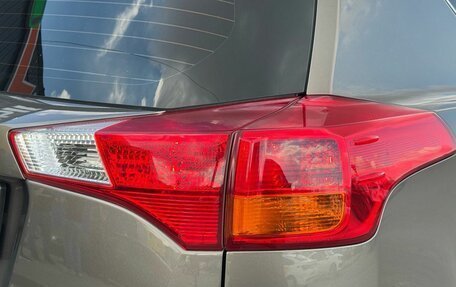 Toyota RAV4, 2013 год, 1 750 000 рублей, 9 фотография