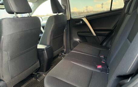 Toyota RAV4, 2013 год, 1 750 000 рублей, 15 фотография