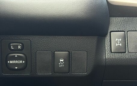 Toyota RAV4, 2013 год, 1 750 000 рублей, 24 фотография