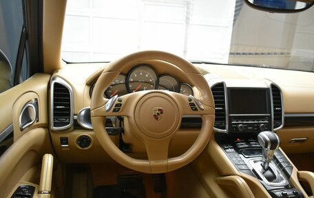 Porsche Cayenne III, 2012 год, 2 379 000 рублей, 17 фотография