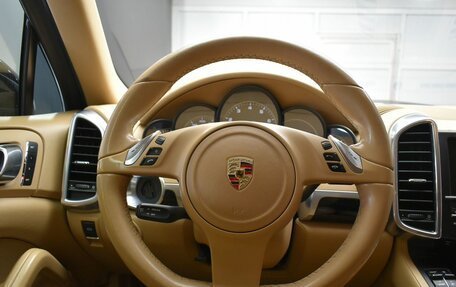 Porsche Cayenne III, 2012 год, 2 379 000 рублей, 15 фотография