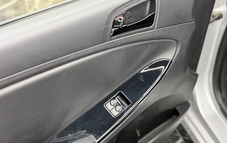 Hyundai Solaris II рестайлинг, 2011 год, 500 000 рублей, 7 фотография