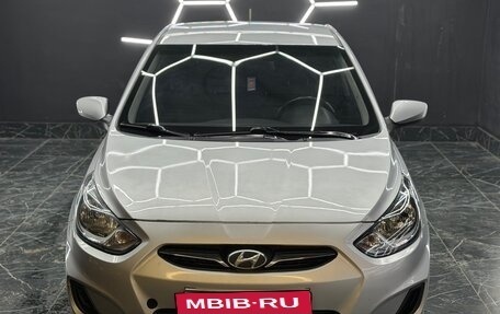 Hyundai Solaris II рестайлинг, 2011 год, 500 000 рублей, 3 фотография