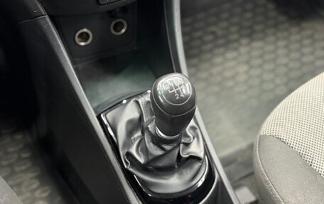 Hyundai Solaris II рестайлинг, 2011 год, 500 000 рублей, 11 фотография