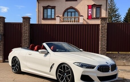 BMW 8 серия, 2019 год, 7 450 000 рублей, 3 фотография