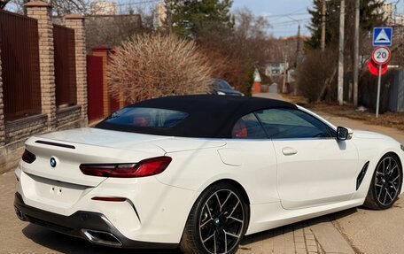 BMW 8 серия, 2019 год, 7 450 000 рублей, 16 фотография