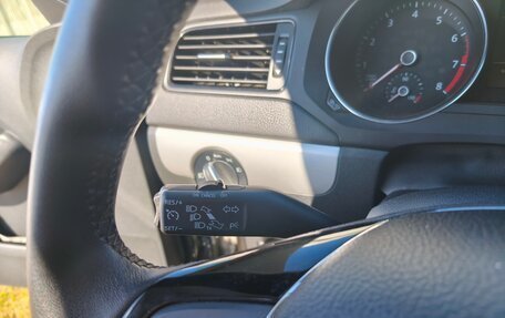 Volkswagen Jetta VI, 2015 год, 1 130 000 рублей, 13 фотография