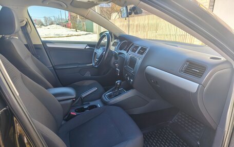 Volkswagen Jetta VI, 2015 год, 1 130 000 рублей, 15 фотография