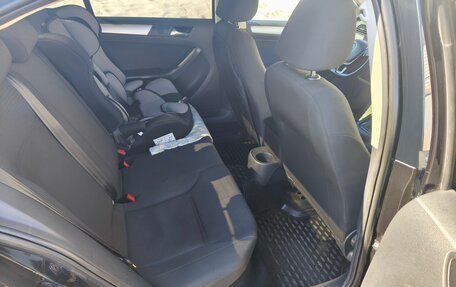 Volkswagen Jetta VI, 2015 год, 1 130 000 рублей, 16 фотография