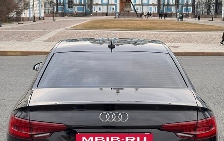 Audi A4, 2018 год, 2 375 000 рублей, 2 фотография