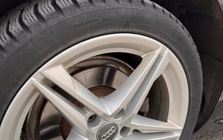 Audi A4, 2018 год, 2 375 000 рублей, 11 фотография